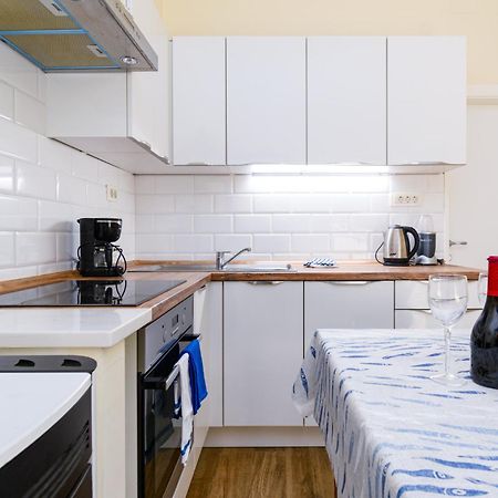 Апартаменти Apartman Zara Опатія Екстер'єр фото