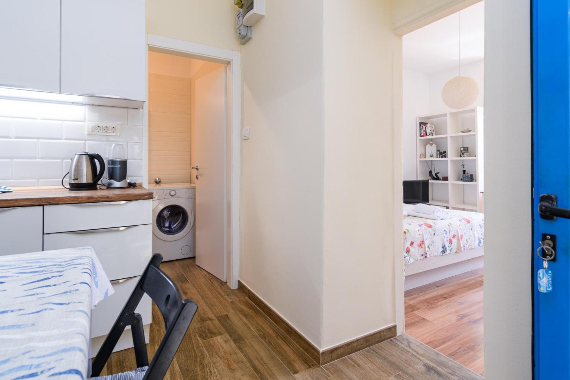 Апартаменти Apartman Zara Опатія Екстер'єр фото